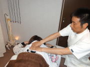 首こりの施術 首こりの施術